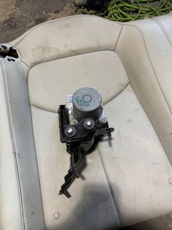 2009 Infiniti G37 coupe part out !