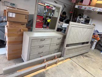 Modern Grey Wood Bedroom Set - Dressers, Mirror, and California king Bed Frame