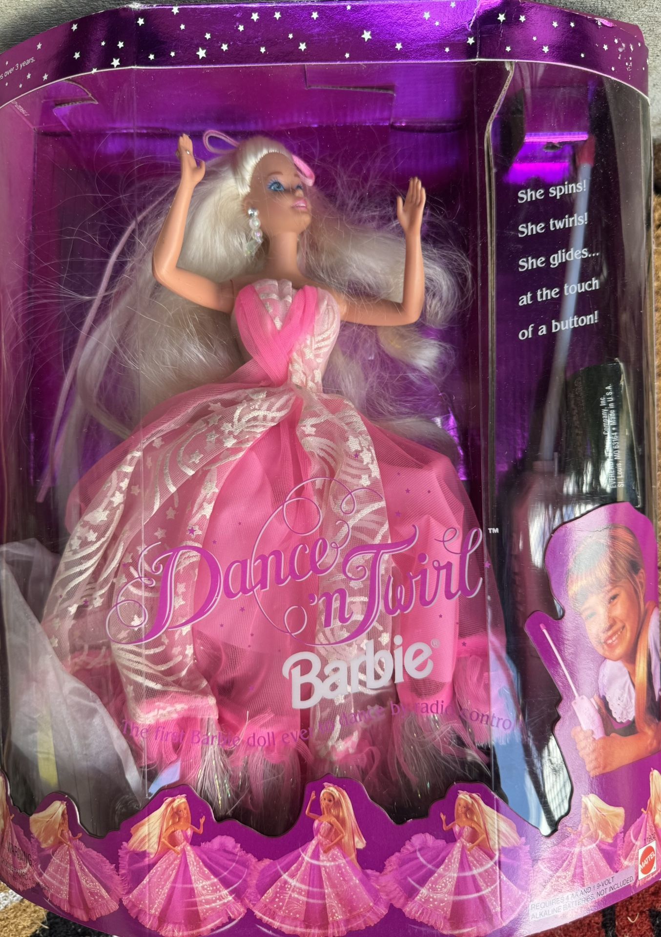 Dance 'n Twirl Barbie Doll 1994 Mattel 11902