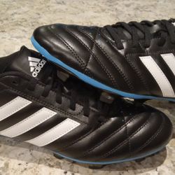 100% AUTHENTIC MEN’S  ADIDAS GOLETTO V FG SOCCER FOOTBALL  CLEATS size 11 BRAND NEW  $10