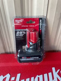 Milwaukee m12  high output 5.0 battery