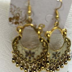 Earring