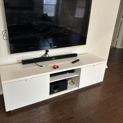 Tv And Drawer 