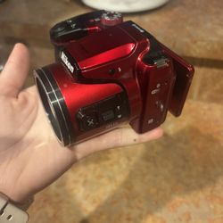 Nikon Coolpix B500