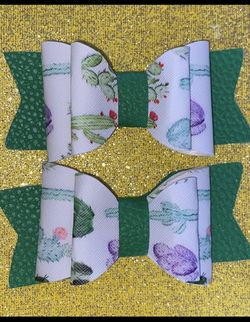 Hair bows