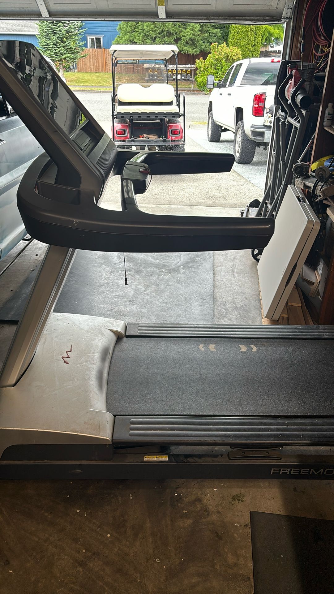 Treadmill 