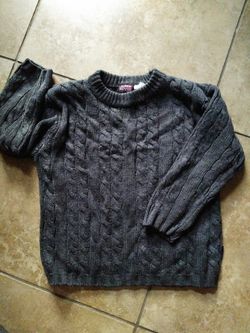 Sweater boys size 5-6 (grey color)