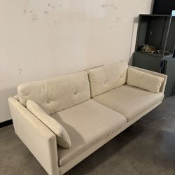 Sofa - Article Anton Collection 82” 