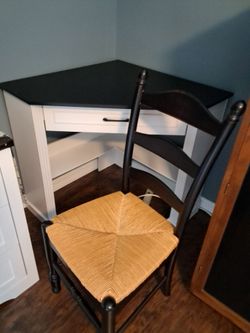 Farmhouse style corner desk
