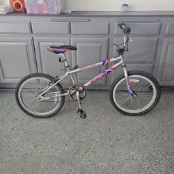 BMX Bike 18'