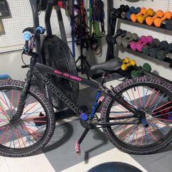 Black Blocks Flyer SE Bike 