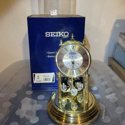 SEIKO Gold Quartz Clock 
