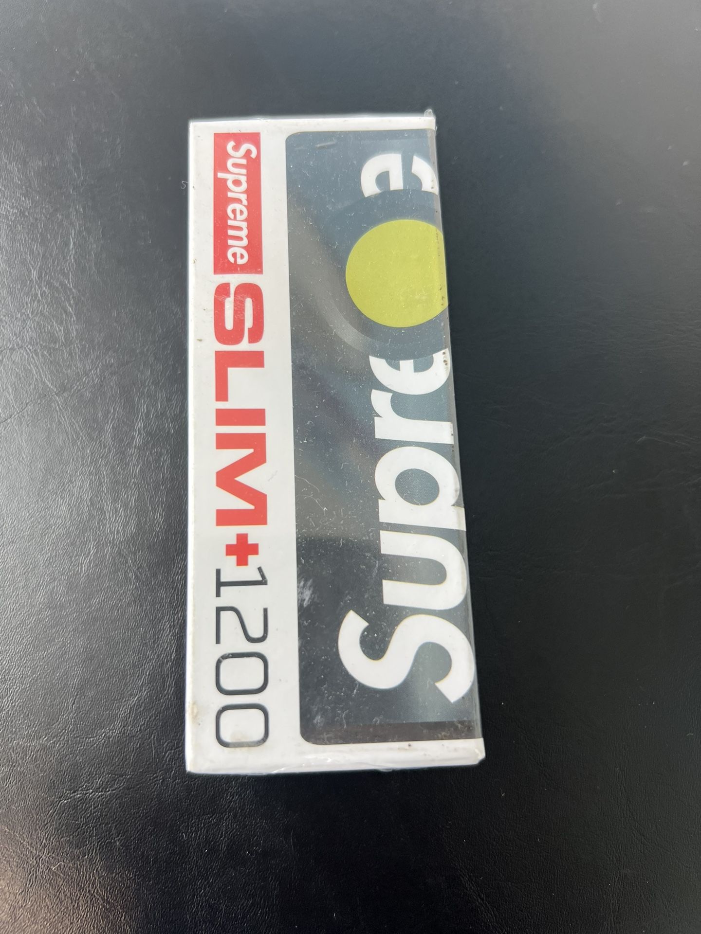 Supreme/Nebo Slim 1200 Pocket Light + Power Bank