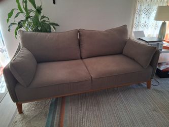 SOFA / $200