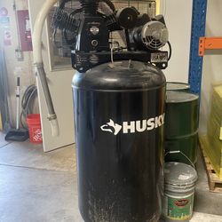 HUSKY 80GAL Compressor  