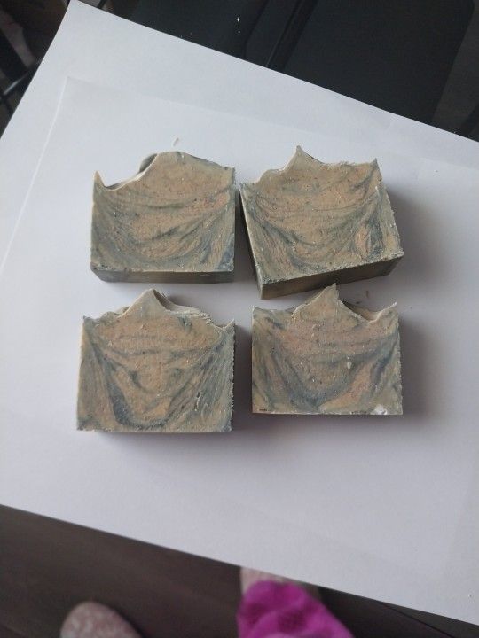 4/10 Turmeric Face Soaps