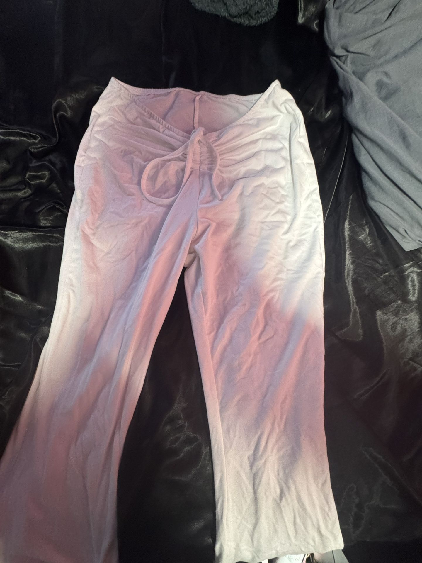 new white bellbottom leggings