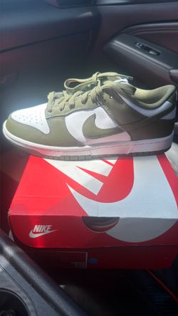 Nike Dunk Low 8w medium olive-new