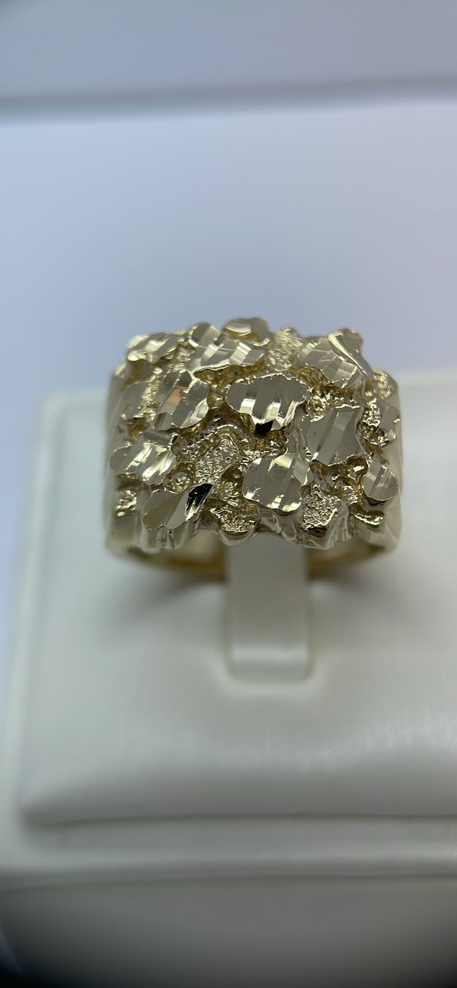 14 K Gold Nuggets Ring.New.