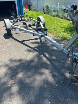 Boat trailer