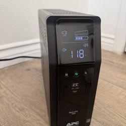 Battery backup APC UPS 1500VA