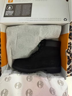 timberland black premium boots size 10.5 mens