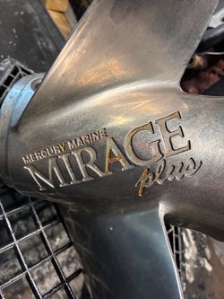 Mercury mirage plus propeller