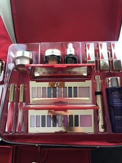 $150 same day meet up /serum alone $65.00 if interested On The kit value over $450 Paid Only $150 For All Full Size Product