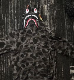 A Bathing Ape BAPE Men’s Shark Full Zip Hoodie Gray/Black Camo Fleece