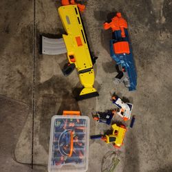 5 Nerf Guns, Box Of Bullets & Protective Glasses.
