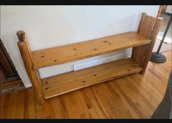 Book shelf - rustic log