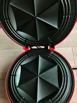 Hamilton beach red Quesadilla maker