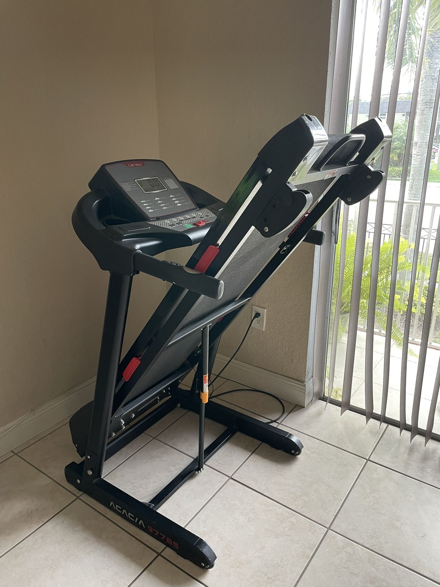 Life Max Treadmill Acacia 97785