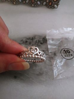 Beautiful silver s925 crown ring size 10