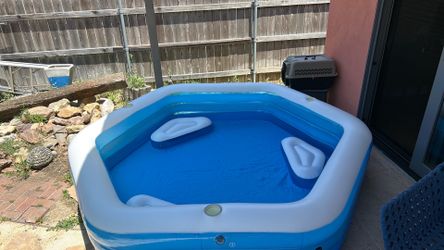 Kids portable pool