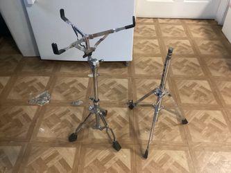 SNARE STAND