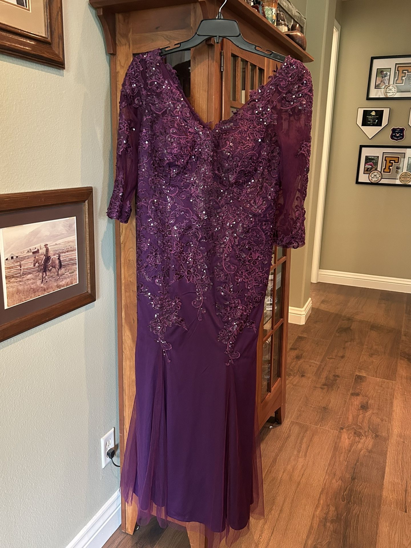 Formal Mother Of The Bride/Groom dress