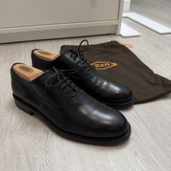 Tod’s Dress Shoes Size 8.5 Mens 