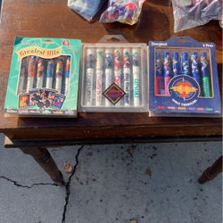 Disneyland Antique Pens 