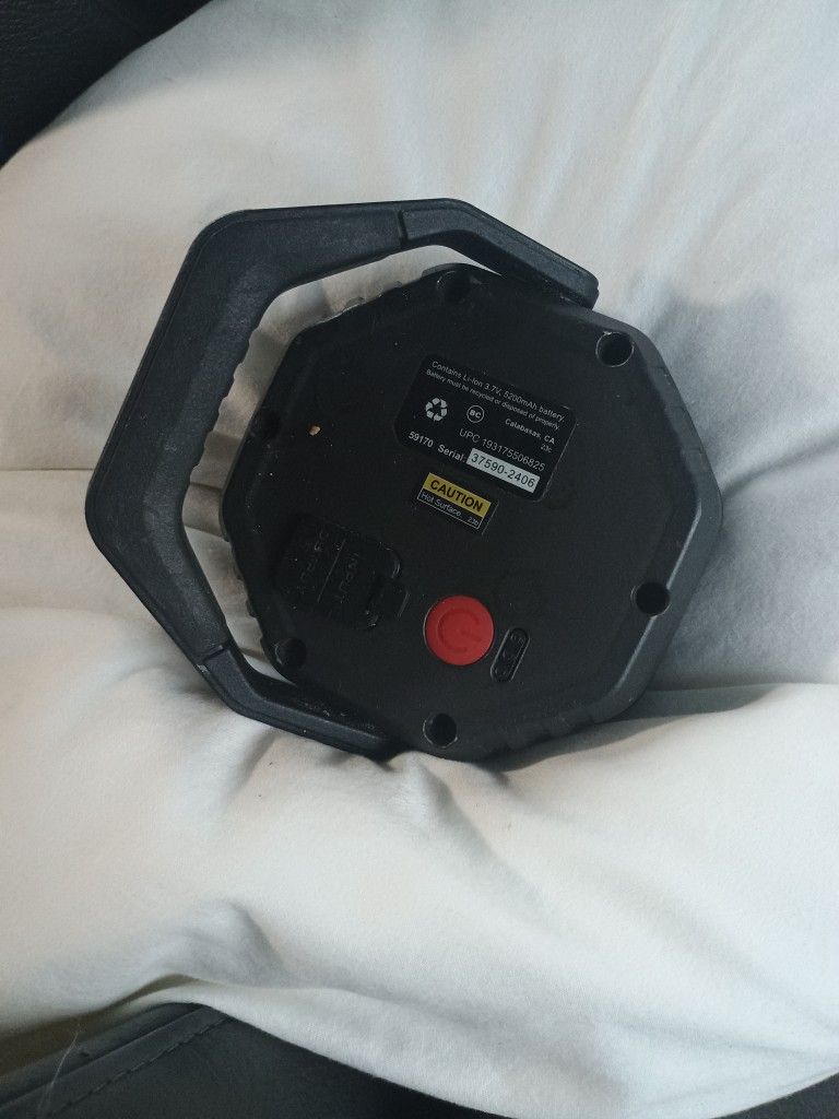 59170
ICON 2100 Lumen LED Rechargeable Magnetic Compact Floodlight, Black