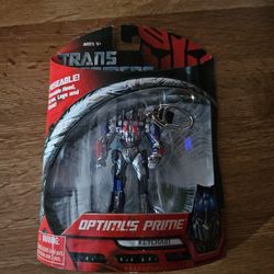 TRANSFORMERS (OPTIMUS PRIME)