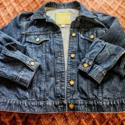 Michael Kors Blue Jean Jacket With Gold Accents  • Size : Juniors ( L ) • Denim Jacket • A Perfect Fusion Of Comfort & Designer Flair • 