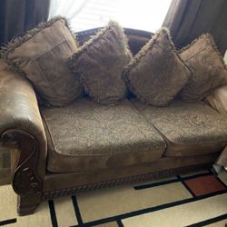 Sofa Sets With Two Side Chairs and Dining Table