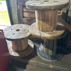Spools / Wood Rolls