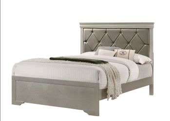 KING PANEL BED