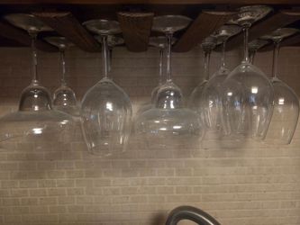 Set of Clear Glass Wine Glasses