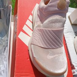 Nike $30 