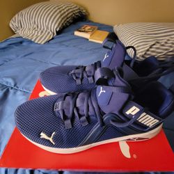 Men's 9 1/2 Puma Enzo 2 Sneakers