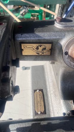 Comet Blindstitch Industrial Sewing Machine trabaja perfecto solo ajustar la puntada a tu gusto según la tela