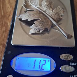 Small Nye Leaf Silver, Missing back Pin. .925 Silver Leaf Italy.